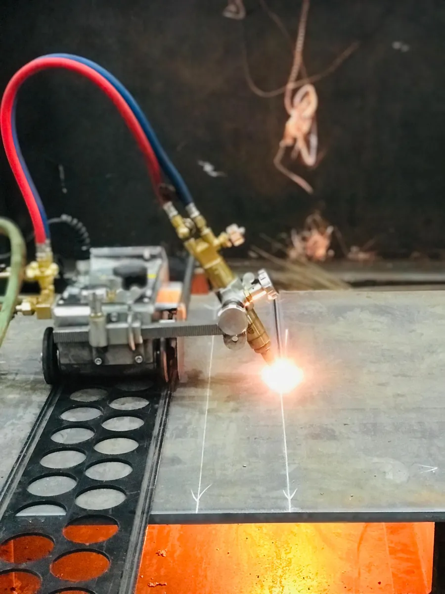 Découpe plasma de tôle